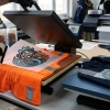 Potisk na pracovní textil a reflexní materiály- omezení a možnosti DTF